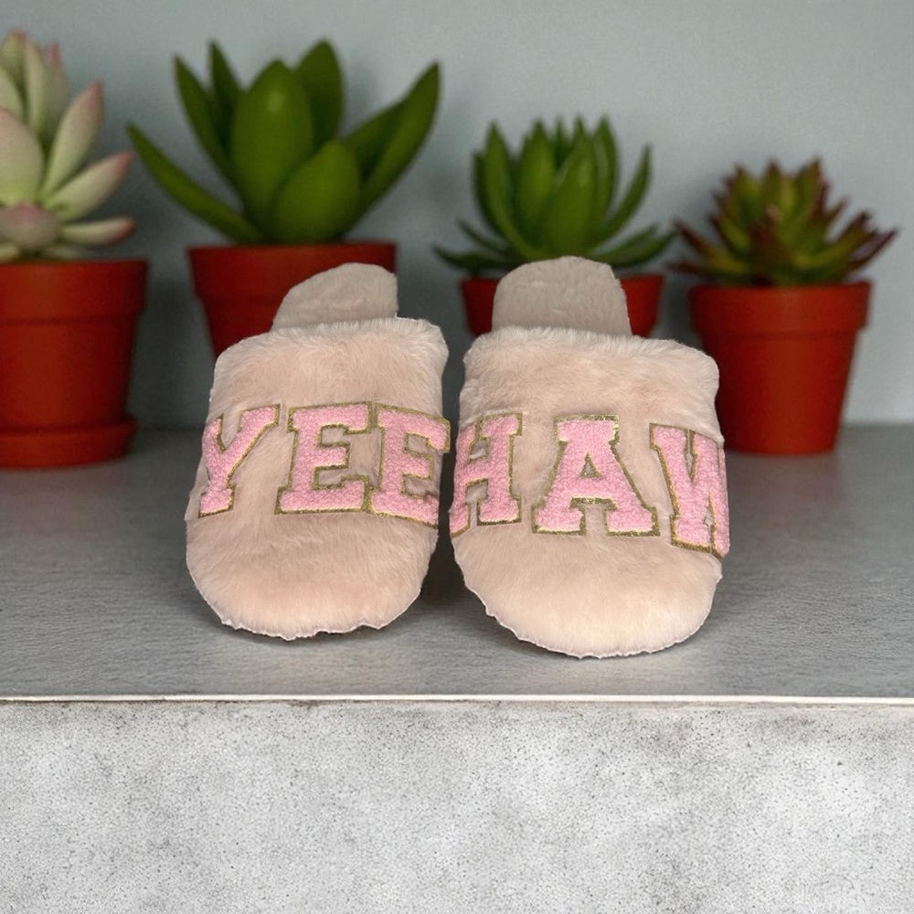 YEEHAW Fuzzy Slippers –Women’s Size 8/8.5 (10” Length) Cozy Western Lounge Shoes